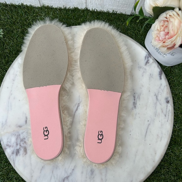 UGG Women's Sheepskin Insoles Tan WOMEN'S SHEEPSKIN INSOLES. NEW SIZE 10 NO BOX - Picture 13 of 14